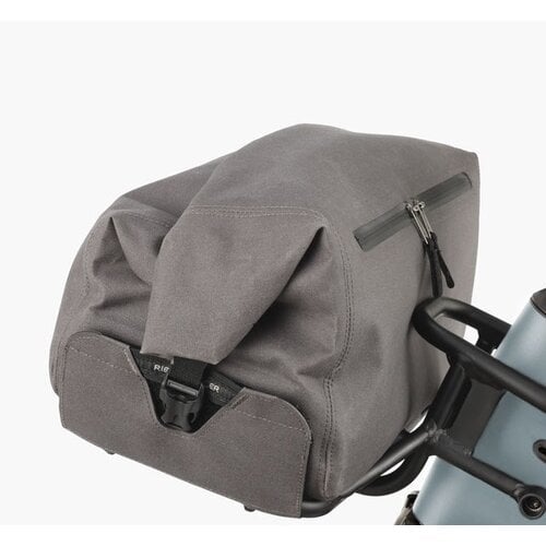 Riese & Muller Riese & Muller Nevo5 Vario 800WH Kiox 500 Offroad Kit w/ Carrier 50cm - Gris Ardoise | Vélo Électrique Riese & Muller Riese & Muller Nevo5 Vario 800WH Kiox 500 Offroad Kit w/ Carrier 50cm - Gris Ardoise | Vélo Électrique