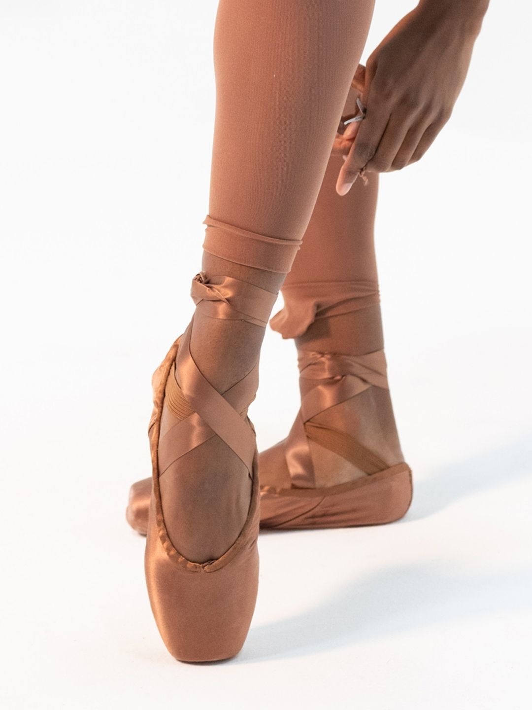 1142W AVA POINTE SHOES MOCHA SKIN TONE 55 Dancing Doll Dancewear