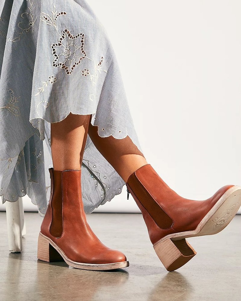 Free People Free People Essential Chelsea Boot