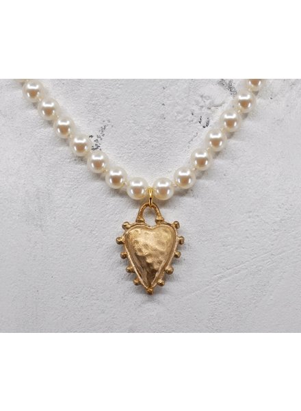 Vintage Glass Pearl Heart Necklace