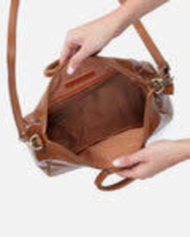 Hobo Hobo Sheila Medium Crossbody Bag