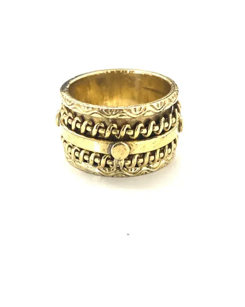 Boho Gal Jewelry Haala Spinner Ring