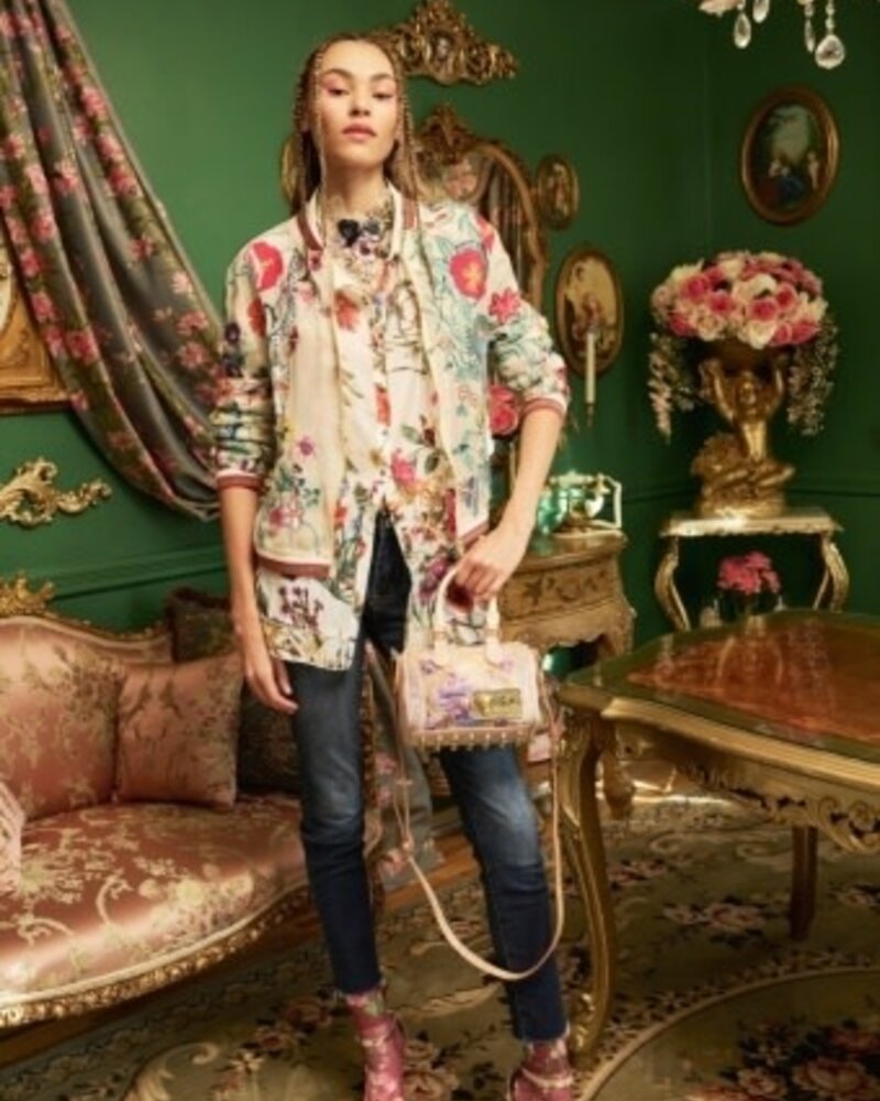 Aratta Bellezza Embroidered Jacket