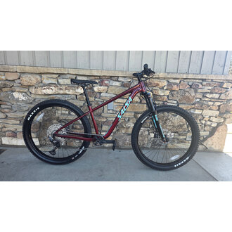 Salsa Salsa Rangefinder - Small - Deore - 12 speed - 27.5+  Aluminum - Dark Red