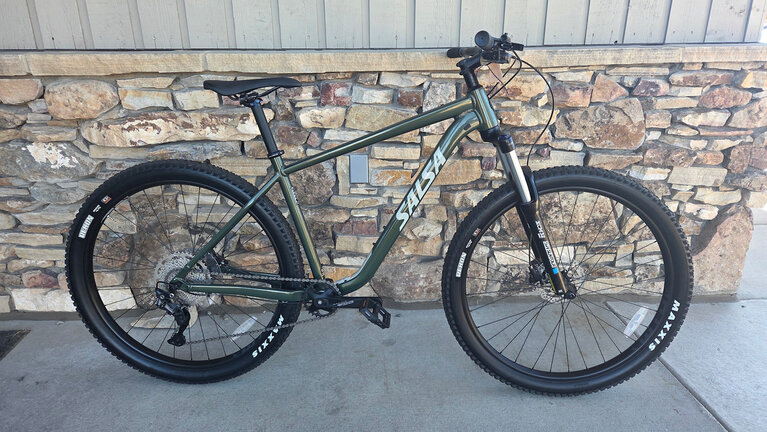 Salsa Salsa Rangefinder - Large - Deore 10 speed -  29"- Aluminum - Dark Moss Green
