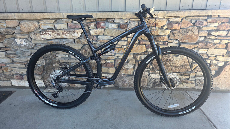 Salsa Salsa Horsethief - Medium - Deore 12 speed-  29" - Aluminum - Dark Gray