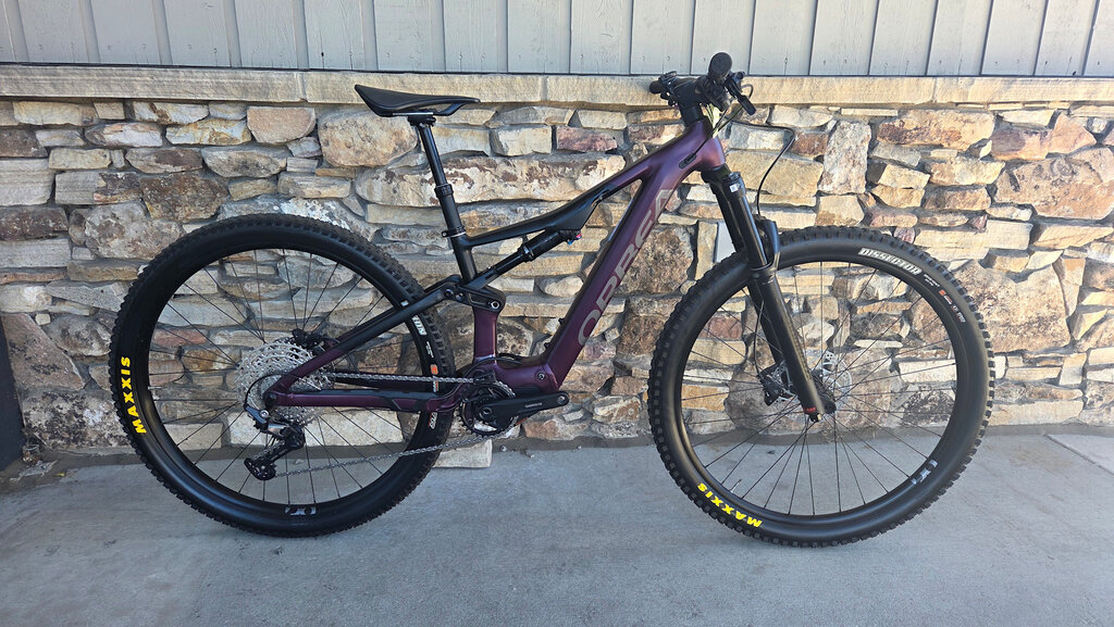 Orbea Orbea RISE H30 20mph Small Metallic Mulberry Black 2023 Bike