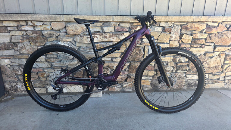 Orbea Orbea RISE - H30 - 20mph -  Small - Metallic Mulberry and Black - 2023 Bike