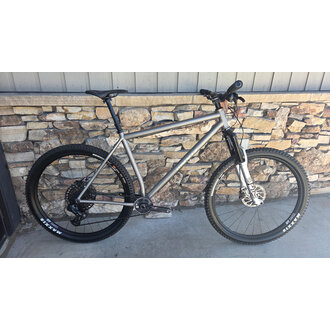 Orange Peel Custom Moots Womble X-Large Sram Eagle AXS Rock Shox Pike Custom Bike