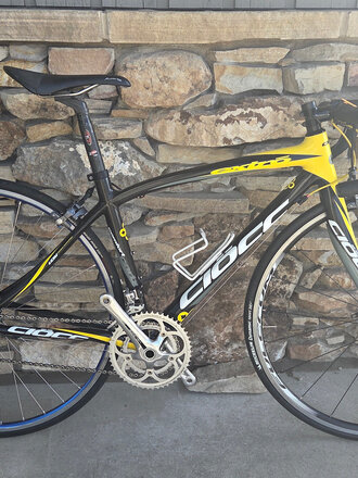 Ciocc Extro - Campagnolo - Small - Yellow and Black - Demo Bike Ciocc Extro - Campagnolo - Small - Yellow and Black - Demo Bike
