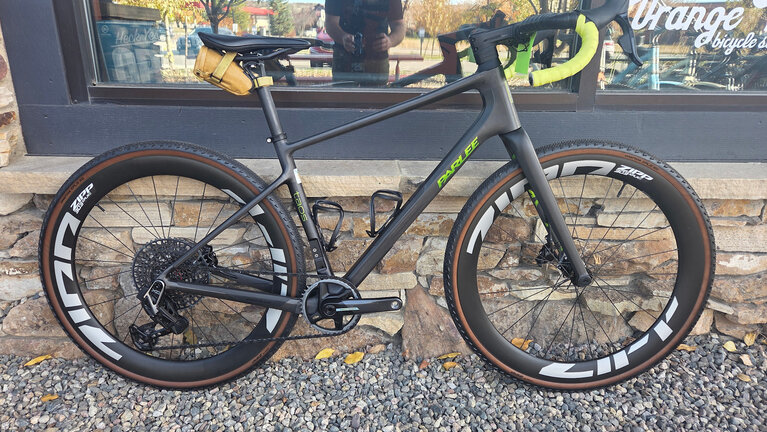 Parlee - Taos - Medium - Zipp XPLR- Sram Force/XO Transmission Mullet - 2025 Demo Bike
