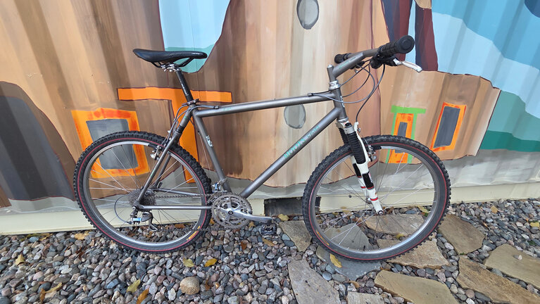 Moots Titanium 20" YBB 8 speed XTR Vintage Bike with Ti One Piece Quill Stem/Bar