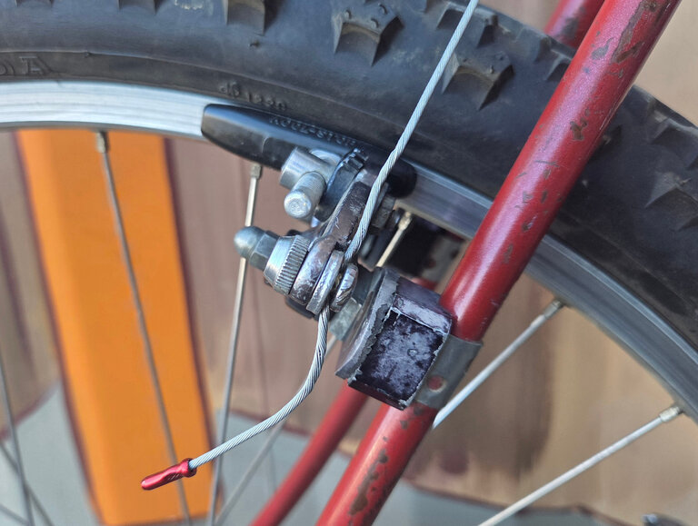 Moots Mountaineer Vintage Steel Bike in Red and Black