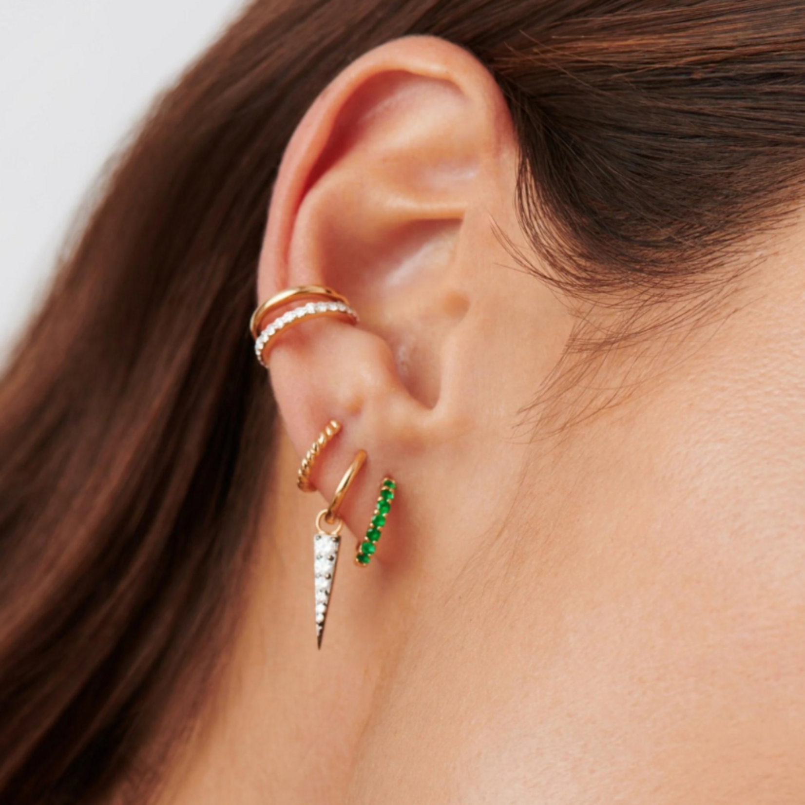 MISSOMA FINE EMERALD HUGGIES