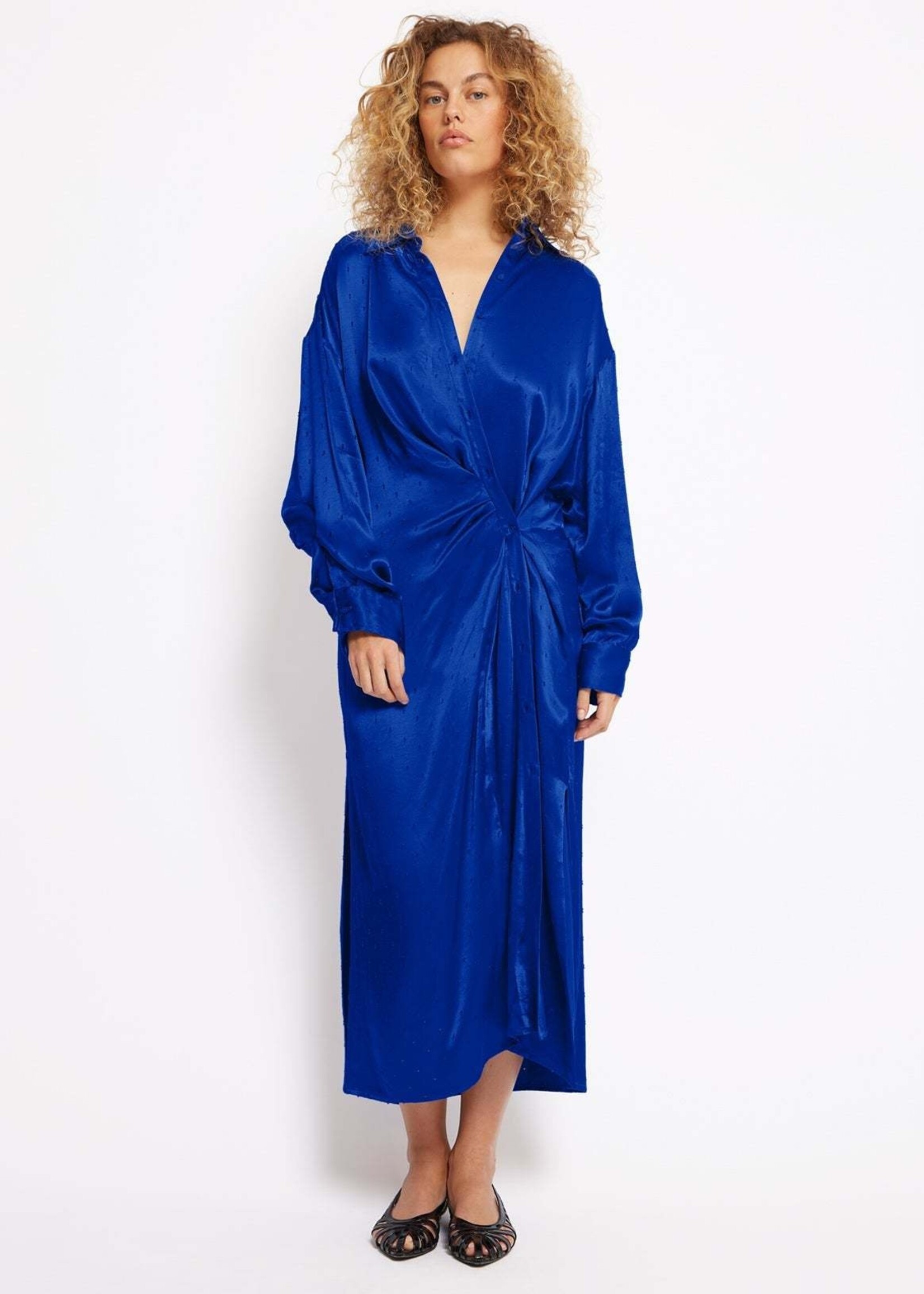 ROSEANNA JILLY ROBE