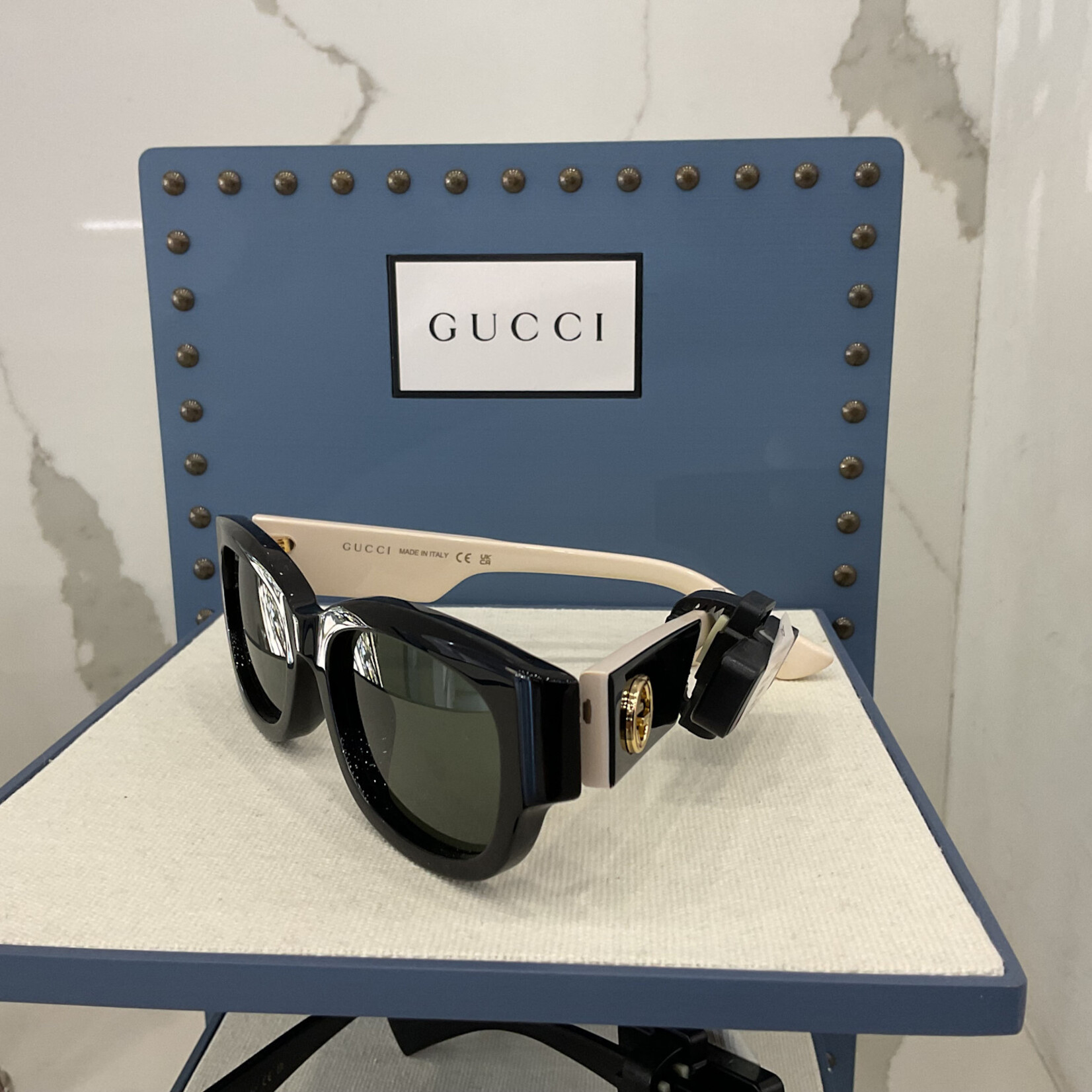 GUCCI CAT EYE ACETATE SUNGLASSES