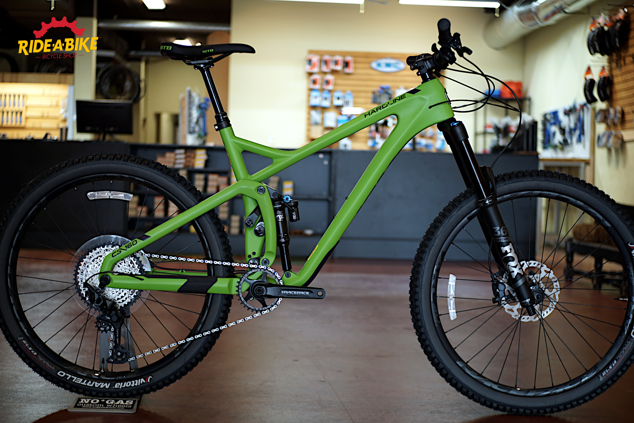 2020 Jamis Hardline C3 19 Ninja Green RideABike