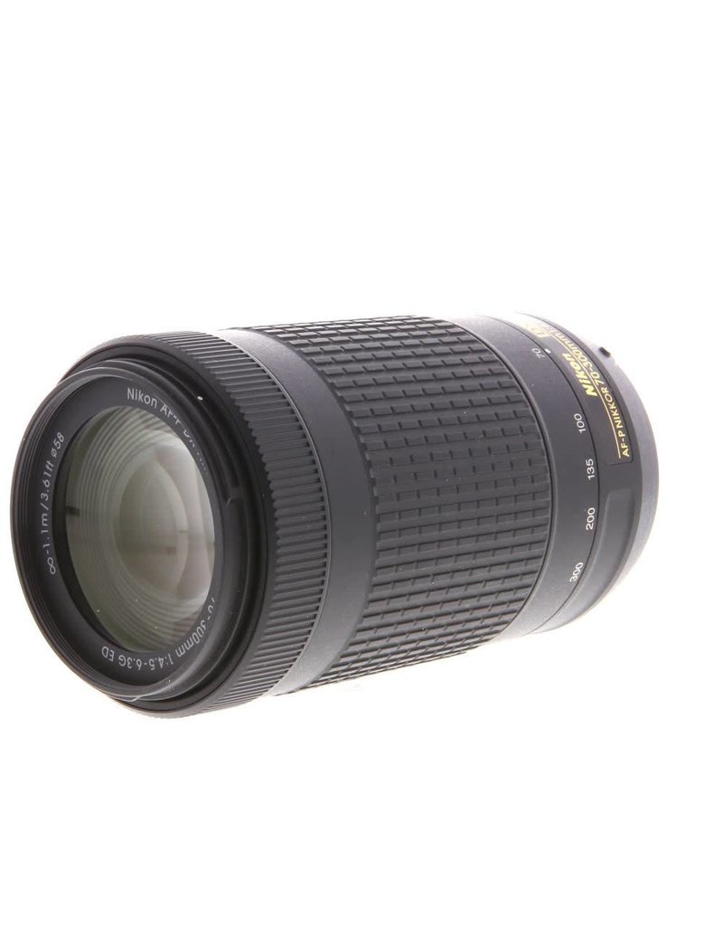 Nikon AF-P DX 70-300mm f/4.5-6.3G ED VRレンズフードもついてますか ...