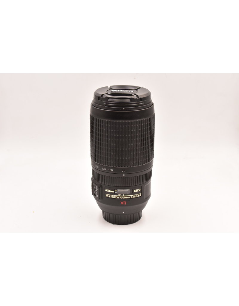 Pre-Owned Nikon 70-300mm F3.5-5.6 ED VR - Tuttle Cameras