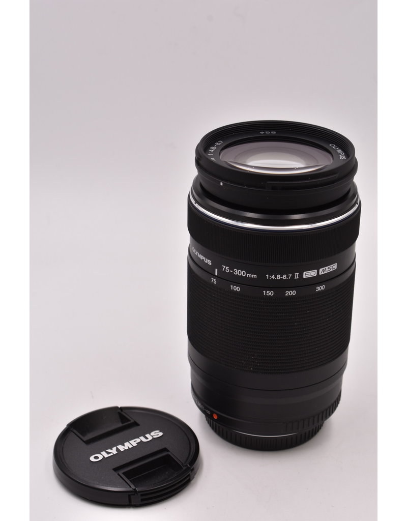 【レンズ】オリンパス 75-300mm f4.8-6.7 フード+フィルター付オリンパス