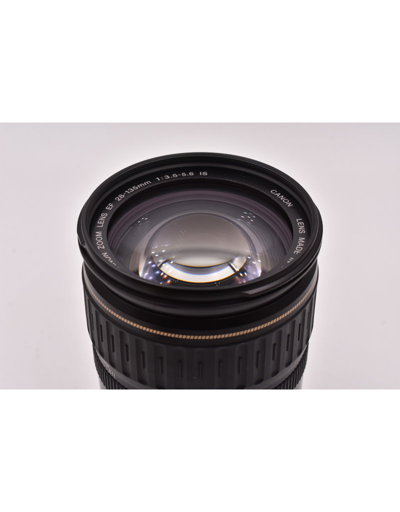 Canon Pre-Owned Canon EF 28-135mm F3.5-5.6 IS USM