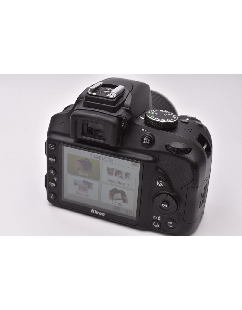 Nikon Pre-Owned Nikon D3300 w/18-55 Lens