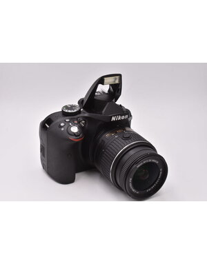 Nikon Pre-Owned Nikon D3300 w/18-55 Lens