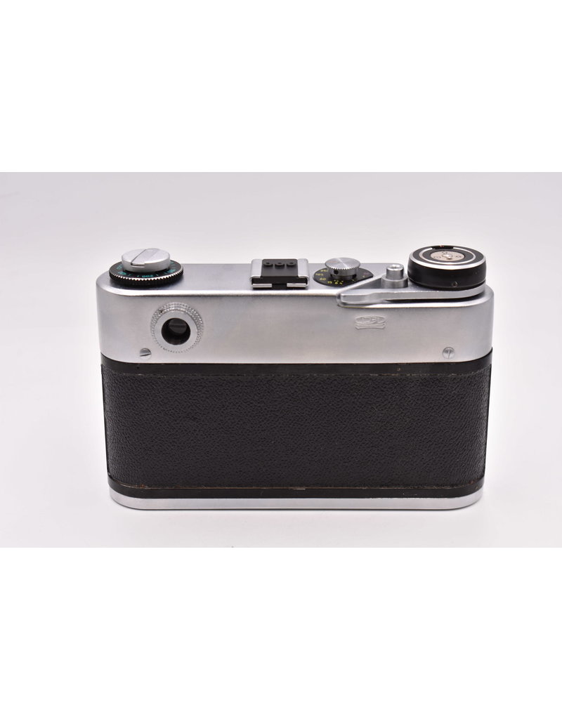 Pre-Owned LIKE NEW  FED-5B Russian Rangefinder 35mm Camera And 55mm F2.8 Lens