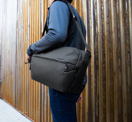 Peak Design Everyday Sling v2 (10L, Black)