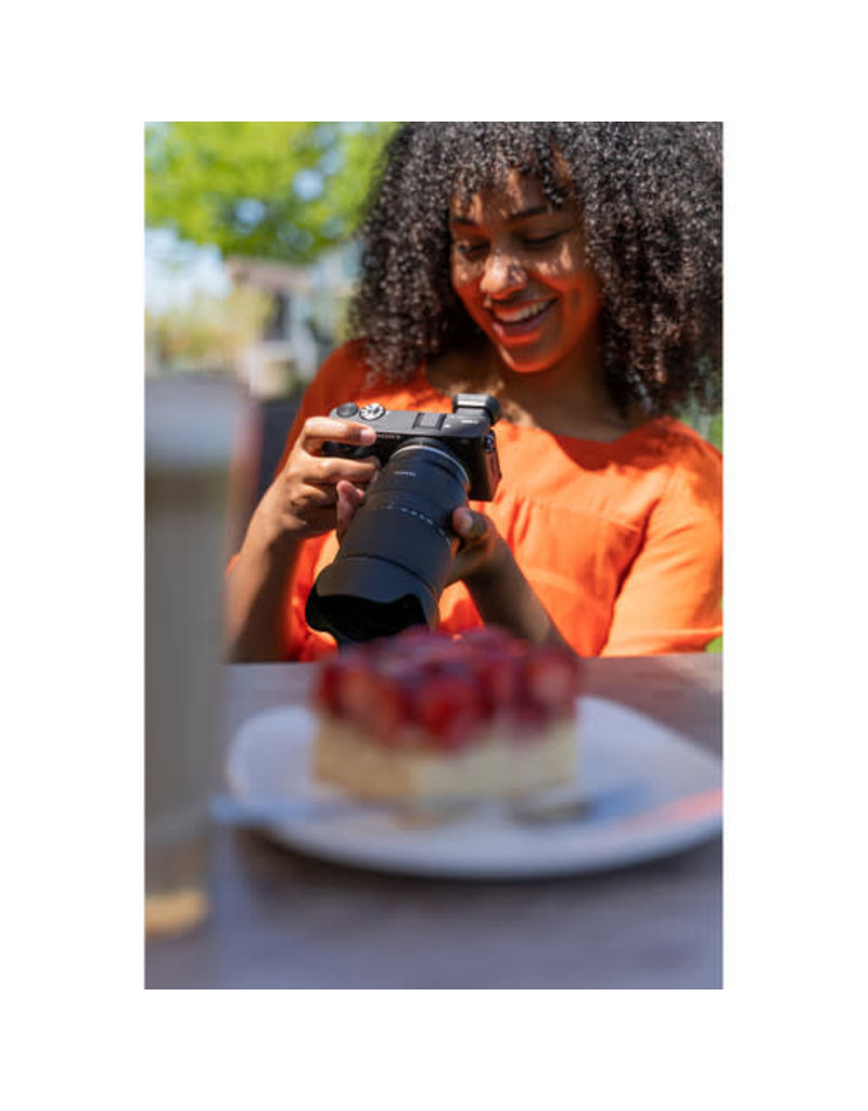 Tamron Tamron 18-300mm f/3.5-6.3 Di III-A VC VXD Lens for Sony E