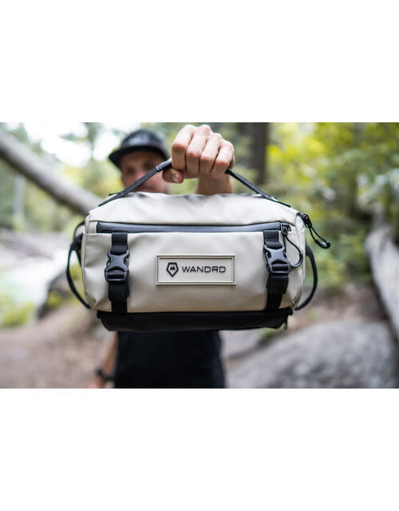 Wandrd WANDRD ROGUE Sling (6L, Yuma Tan)