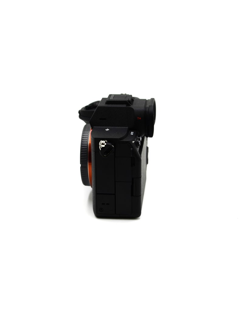 Sony Pre-Owned Sony A7 IV Body Shutter C.  18,350