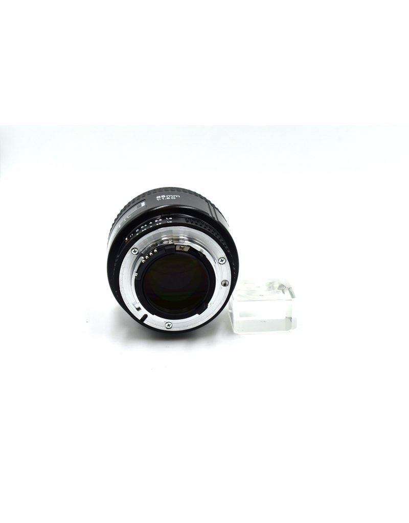 Pre-owned Nikon AF nikkor 85mm f1.8 D Lens