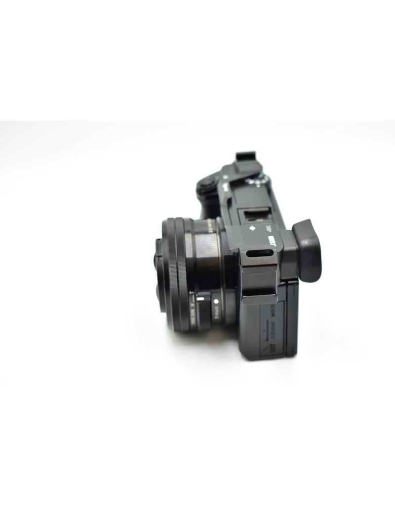 Sony Pre-Owned Sony A6100 With 16-50mm F3.5-5.6 OSS