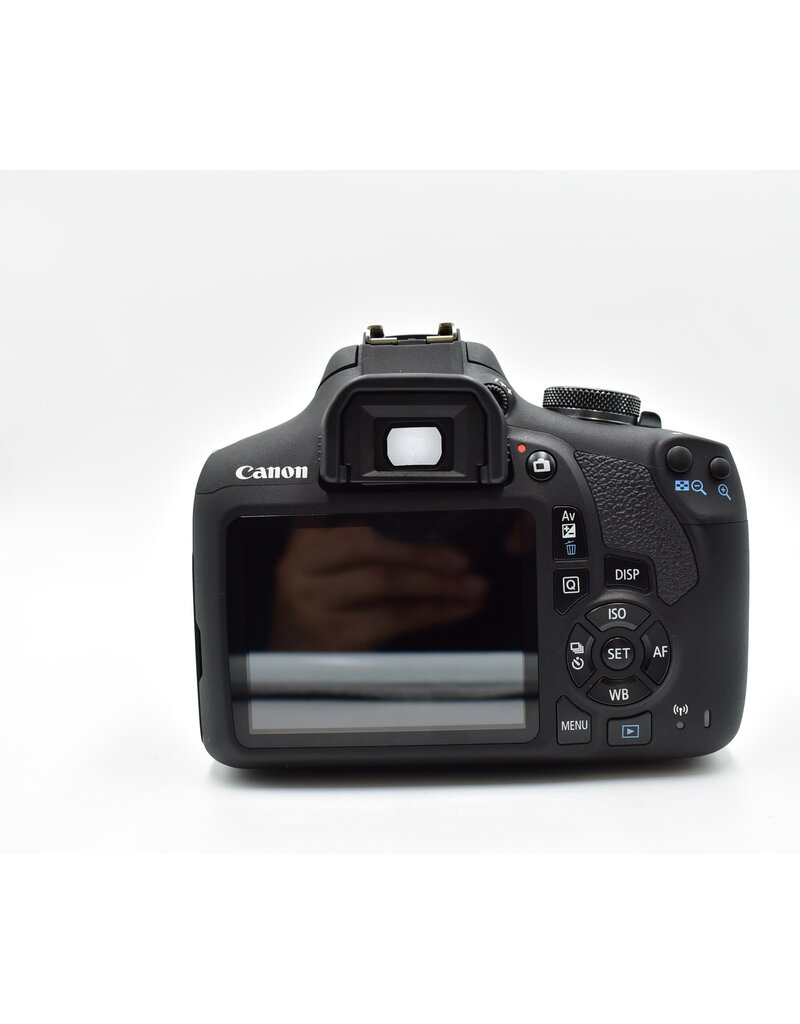 Canon Pre-Owned Canon Rebel EOS 2000D w/18-55mm