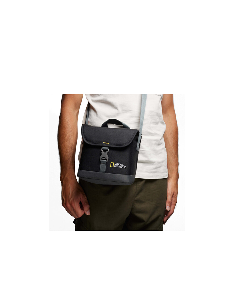 National Geographic National Geographic Shoulder Bag (Black, Small)