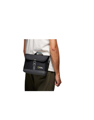National Geographic National Geographic Shoulder Bag (Black, Medium)