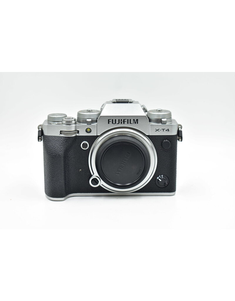 Pre-Owned Fuji X-T4 Body Silver - Tuttle Cameras