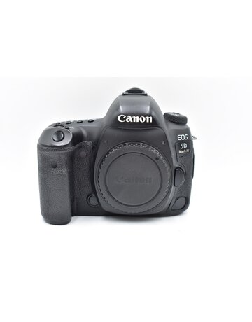 Canon Pre-Owned Canon EOS 5D Mark IV DSLR Camera Body {30.4MP}
