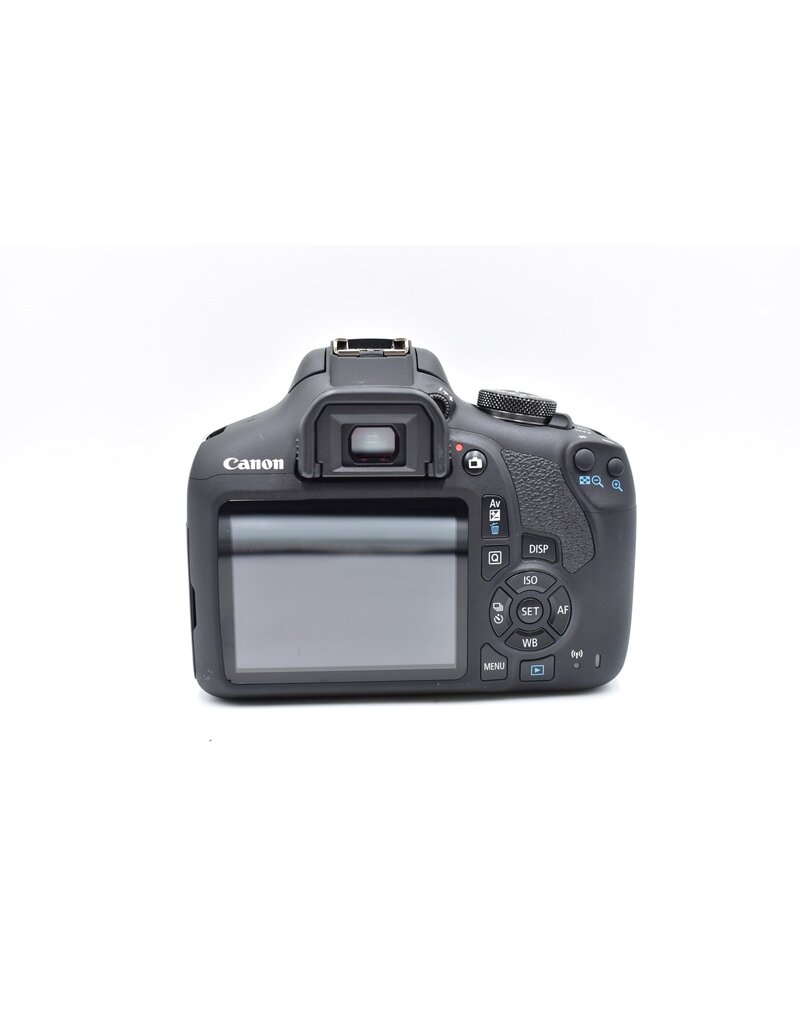 Canon Pre-Owned Canon Rebel T7  With 18-55 IS II