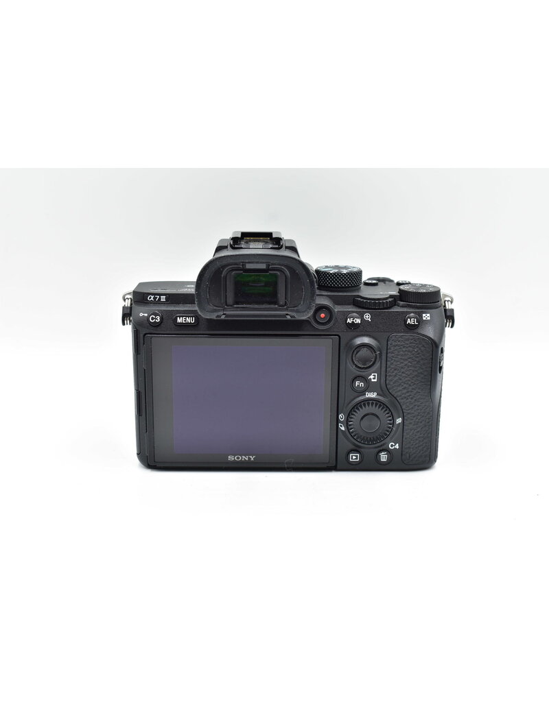 Sony Pre-Owned Sony A7 III With 28-70mm