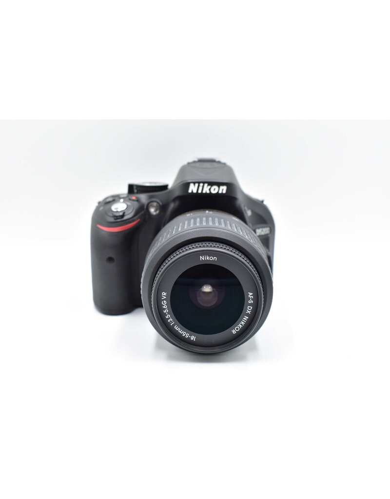 Nikon Pre-Owned Nikon D5200 With 18-55mm