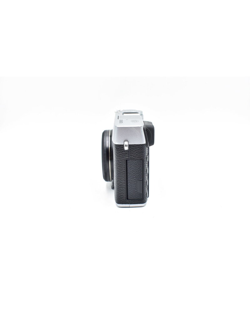 Fujifilm Pre-Owned  Fujifilm X-E1 Mirrorless Camera Body, Silver {16.3MP}