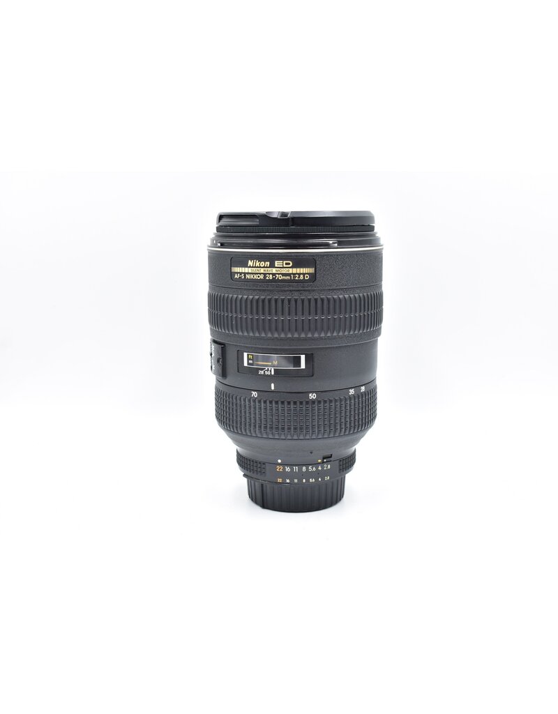 Pre-owned Nikon AF-S NIKKOR 28-70mm f/2.8 D ED Autofocus IF Lens