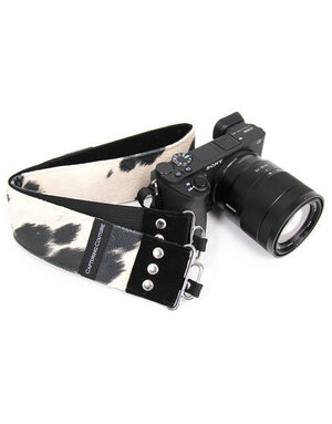 CAPTURING COUTURE Capturing Couture Texas Camera Strap (Black)