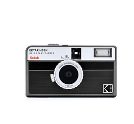 【送料込・定価の20%OFF】 Kodak EKTAR H35N ブラック Kodak Ektar H35N 35 mm Half Frame Film Camera, Striped Black