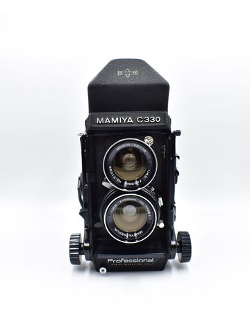 Pre-Owned Mamiya C330 W/55mm F4 and 135mm F4.5 Twin Lens Reflex