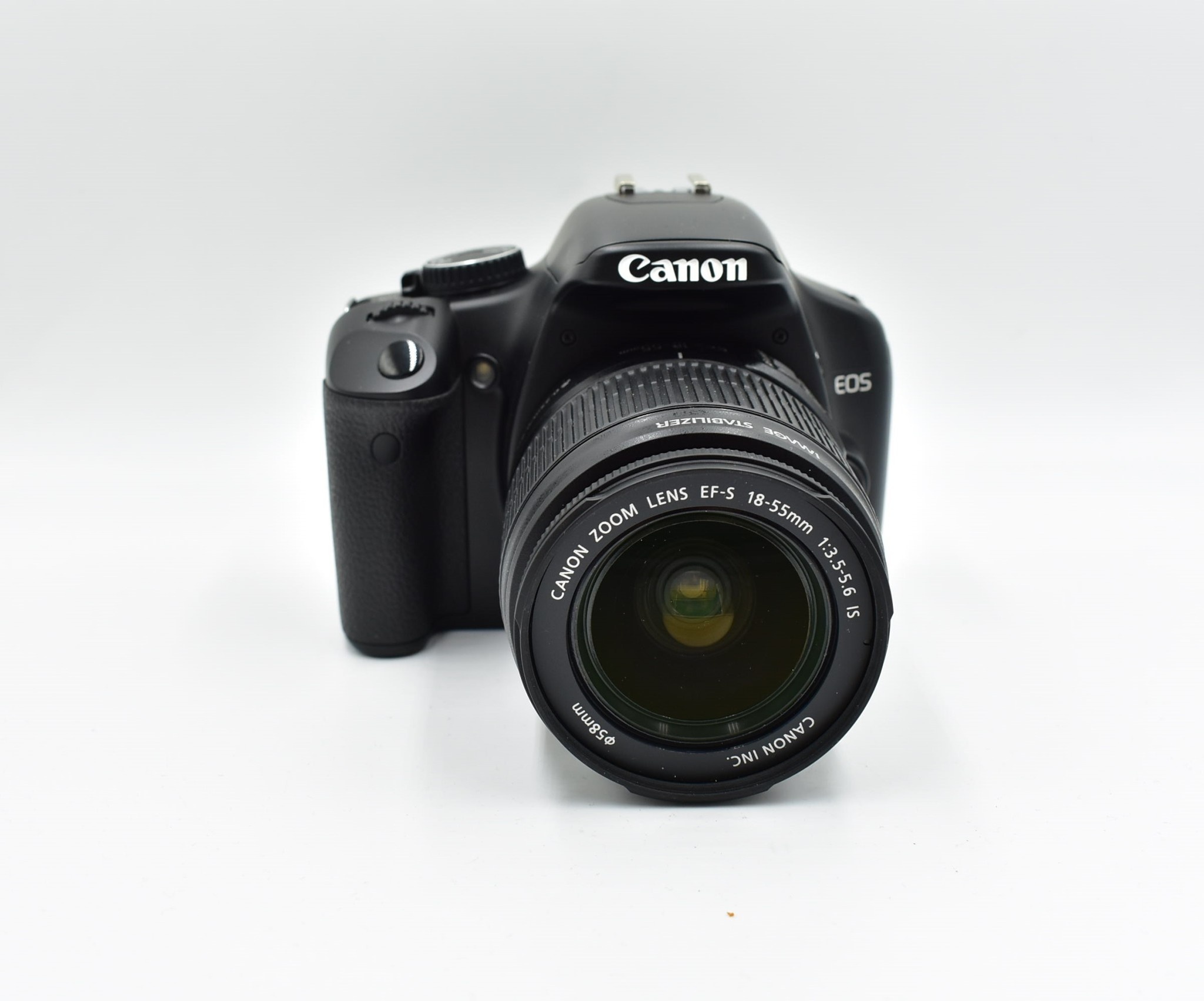 Canon EOS Rebel XSi w/ 18-55mm Lens