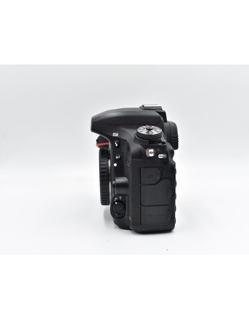 Nikon Pre-owned Nikon D750  Body (Shutter Count 5343)