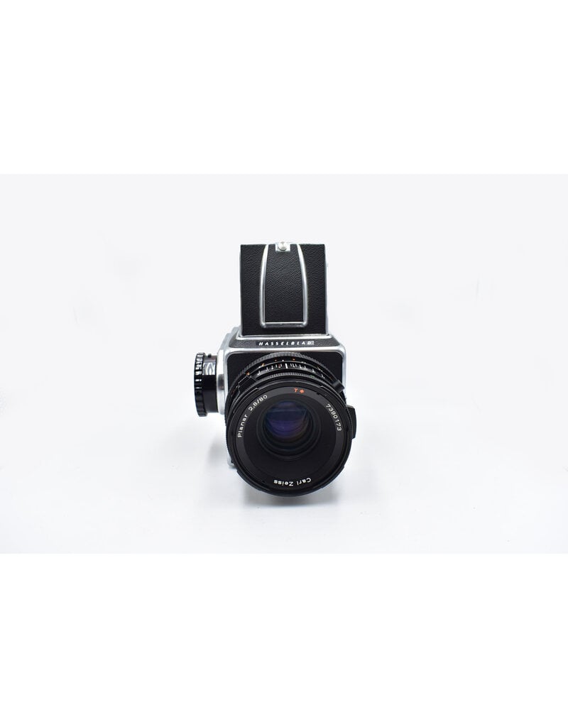 Pre-Owned Hasselblad 500C/M w/Carl Zeiss Planar C 80mm f2.8 T 